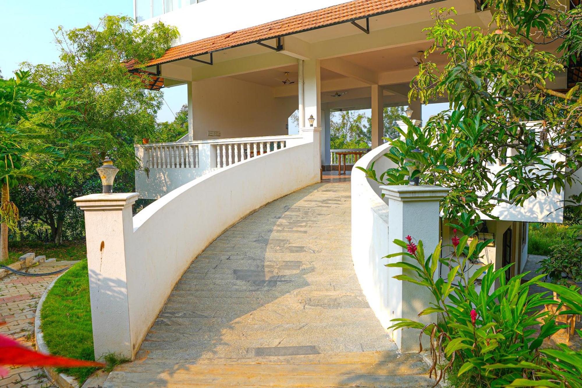 Bana The Wild Waters Muduvādi Exterior foto